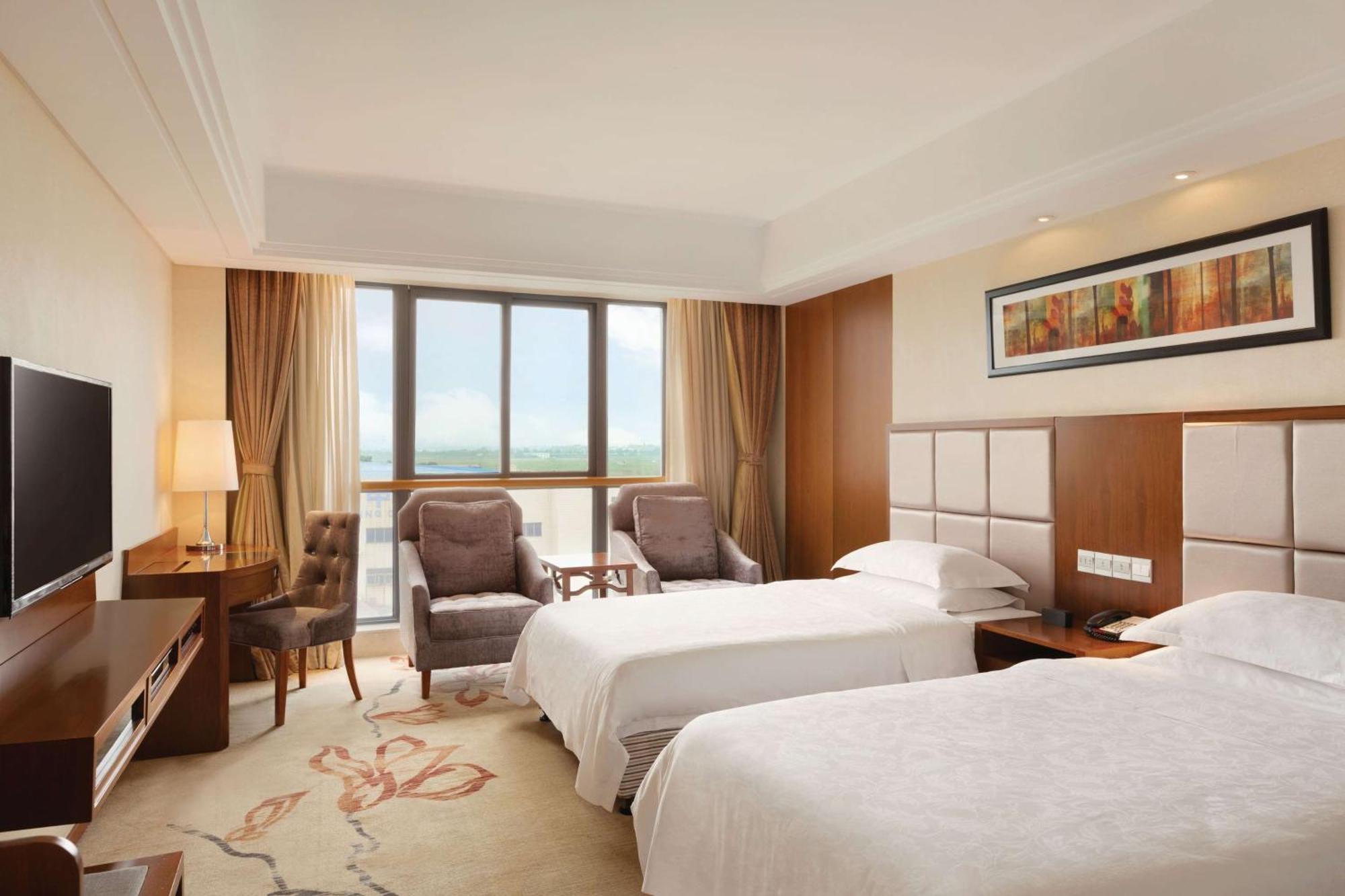 Отель Ramada Nanjing Нанкин Экстерьер фото