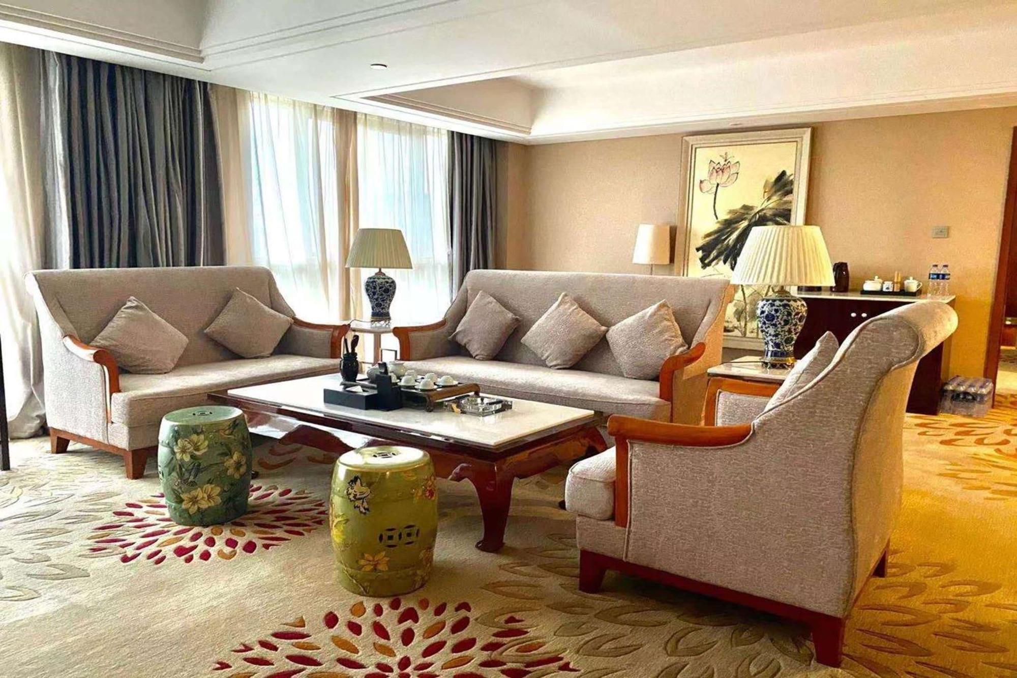 Отель Ramada Nanjing Нанкин Экстерьер фото